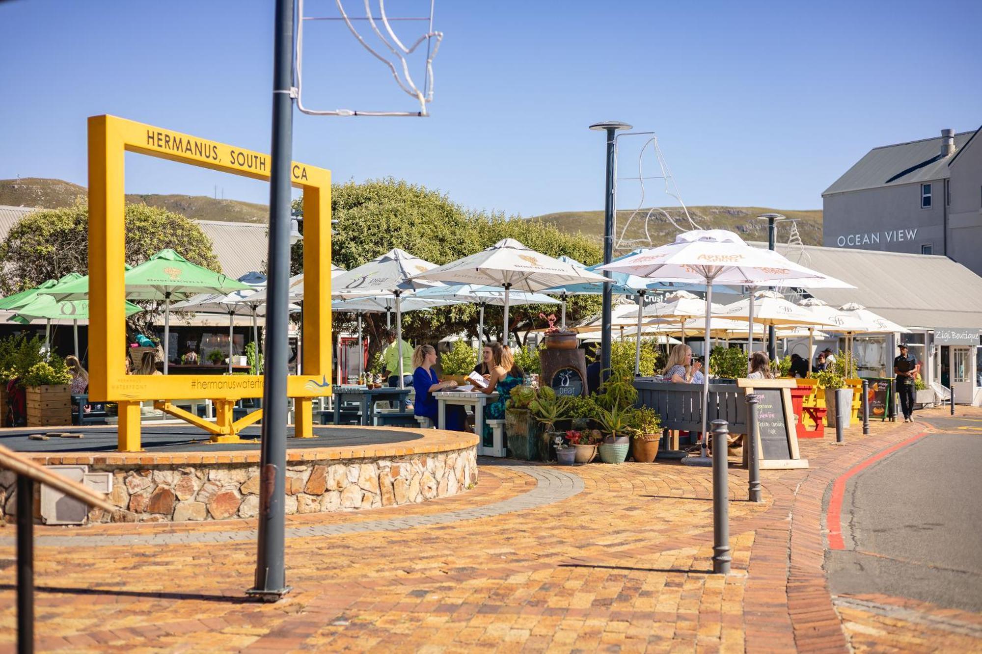 Hermanus Waterfront, Ocean Deluxe - Apartment 2 Buitenkant foto